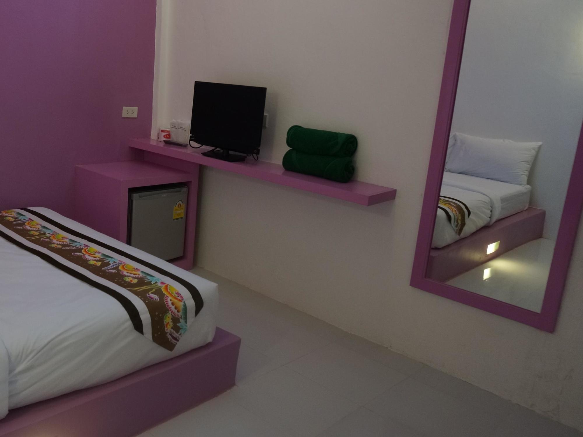 Pakgasri Guest House Koh Lanta Exterior photo